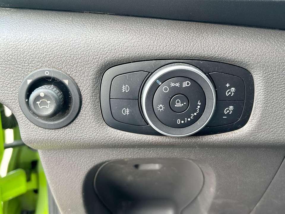 Ford Transit - Imagem 18
