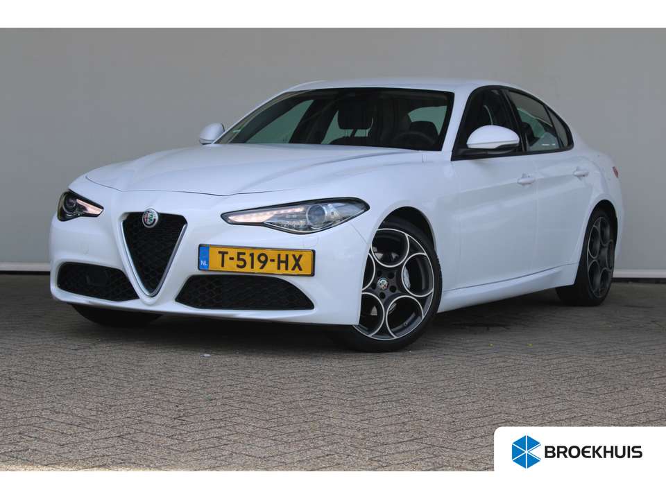 Alfa Romeo Giulia - Imagem 1