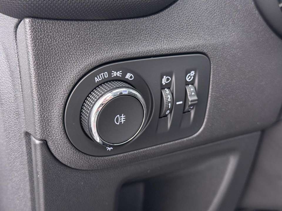 Opel Crossland - Imagem 12