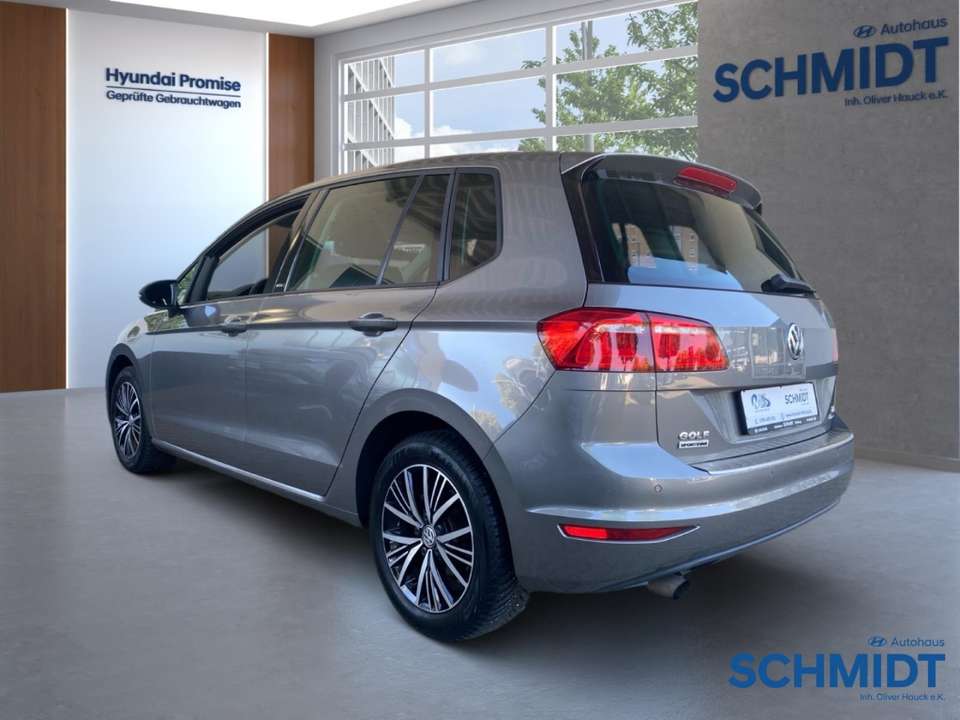 Volkswagen Golf Sportsvan - Imagem 4