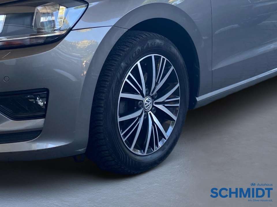 Volkswagen Golf Sportsvan - Imagem 6