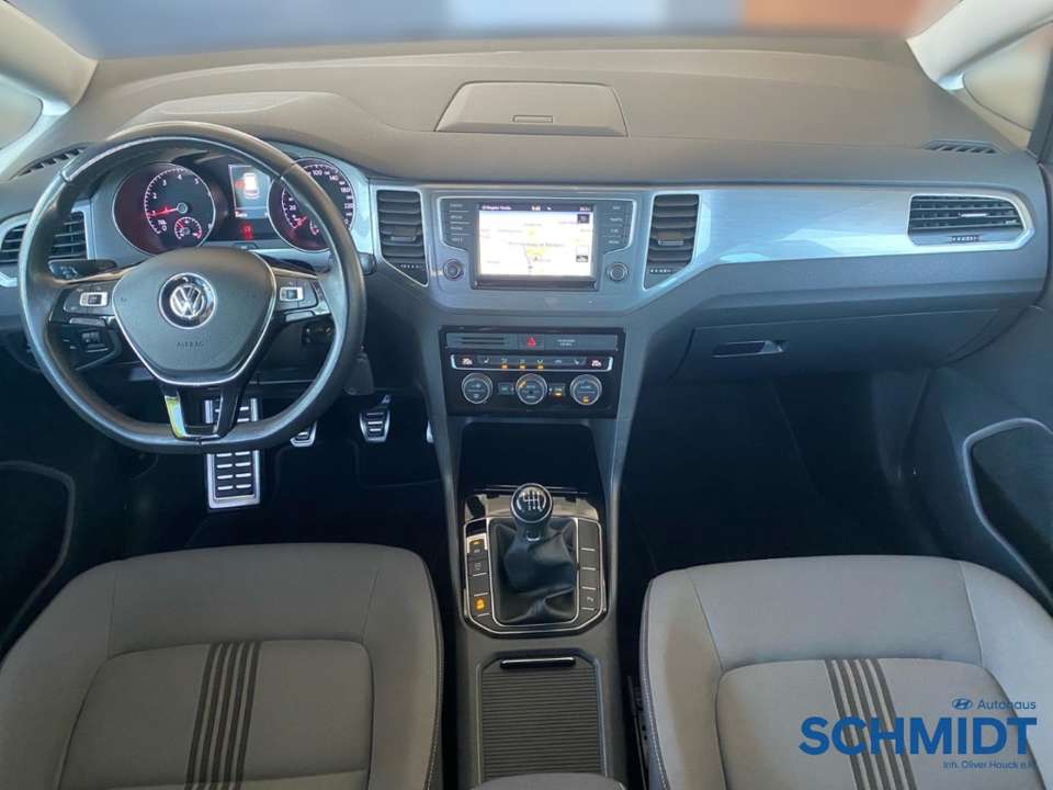 Volkswagen Golf Sportsvan - Imagem 12