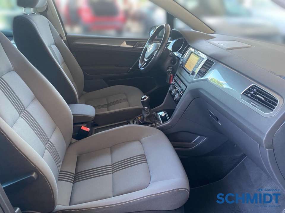Volkswagen Golf Sportsvan - Imagem 15