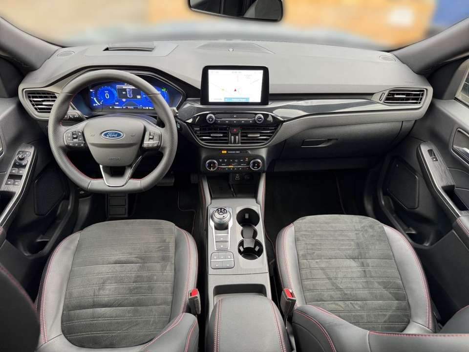 Ford Kuga - Imagem 14