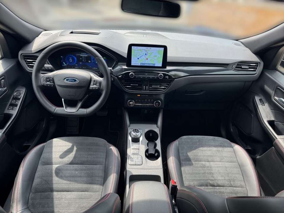 Ford Kuga - Imagem 14
