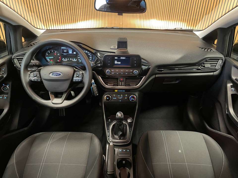 Ford Fiesta - Imagem 6