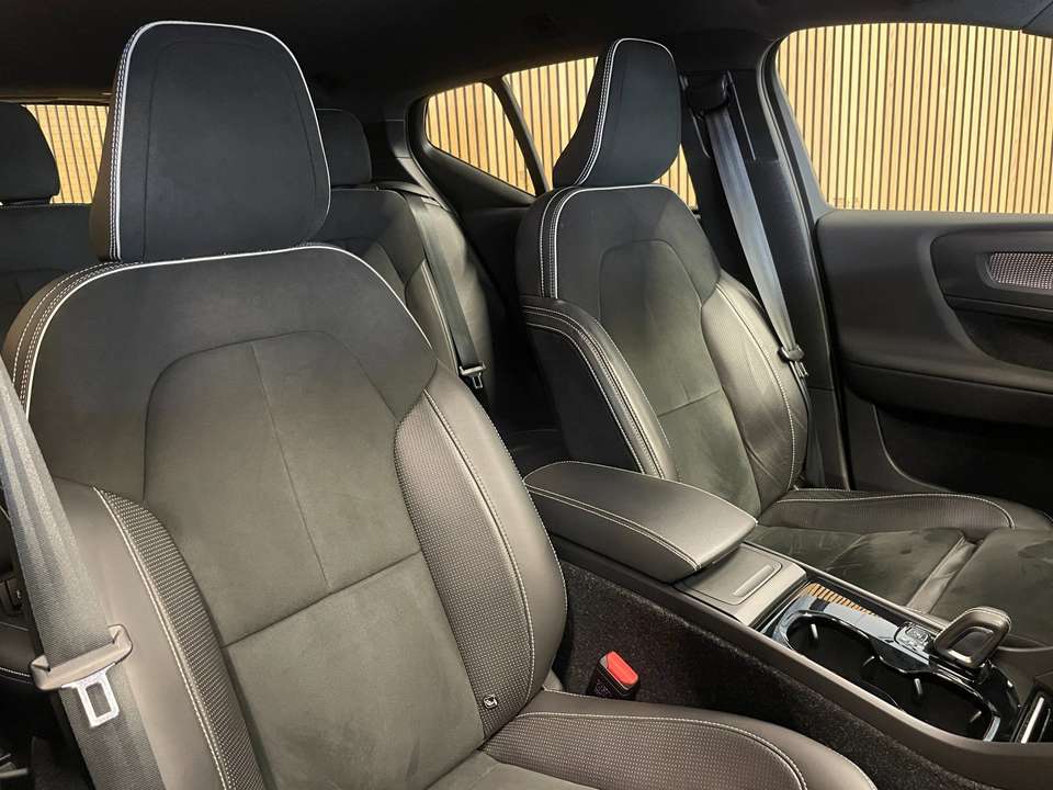 Volvo XC40 - Imagem 8