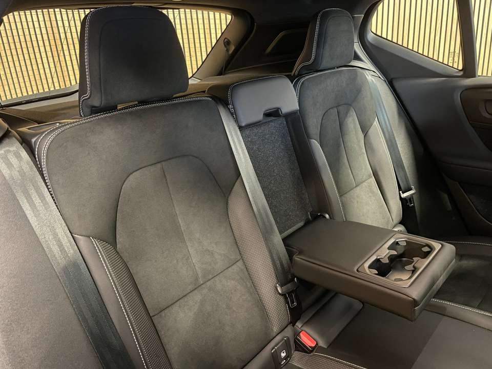 Volvo XC40 - Imagem 9