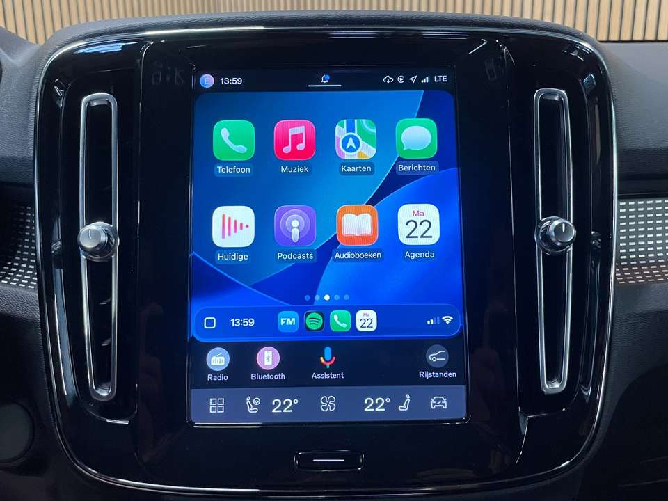 Volvo XC40 - Imagem 12
