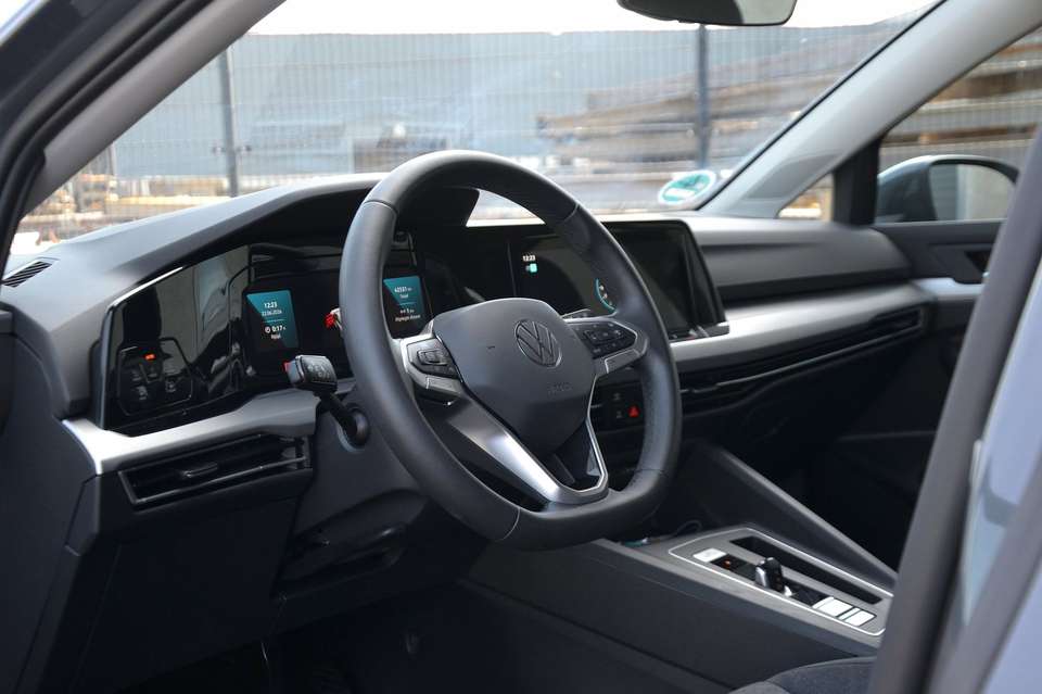 Volkswagen Golf Variant - Imagem 7