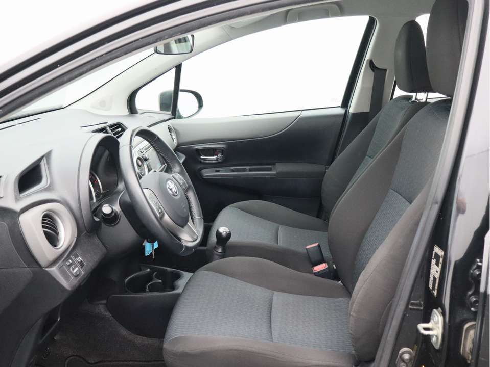 Toyota Yaris - Imagem 5