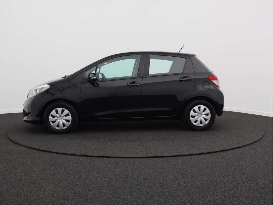 Toyota Yaris - Imagem 9