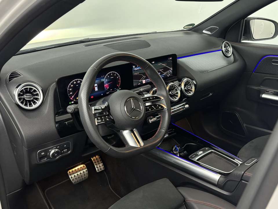 Mercedes-Benz GLA 200 - Imagem 7