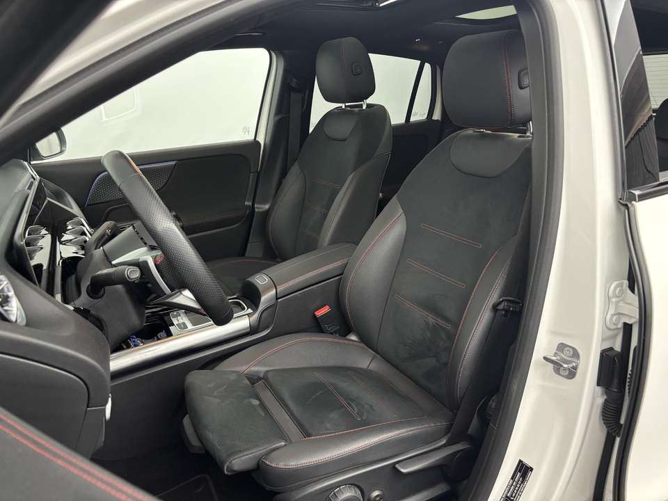 Mercedes-Benz GLA 200 - Imagem 8