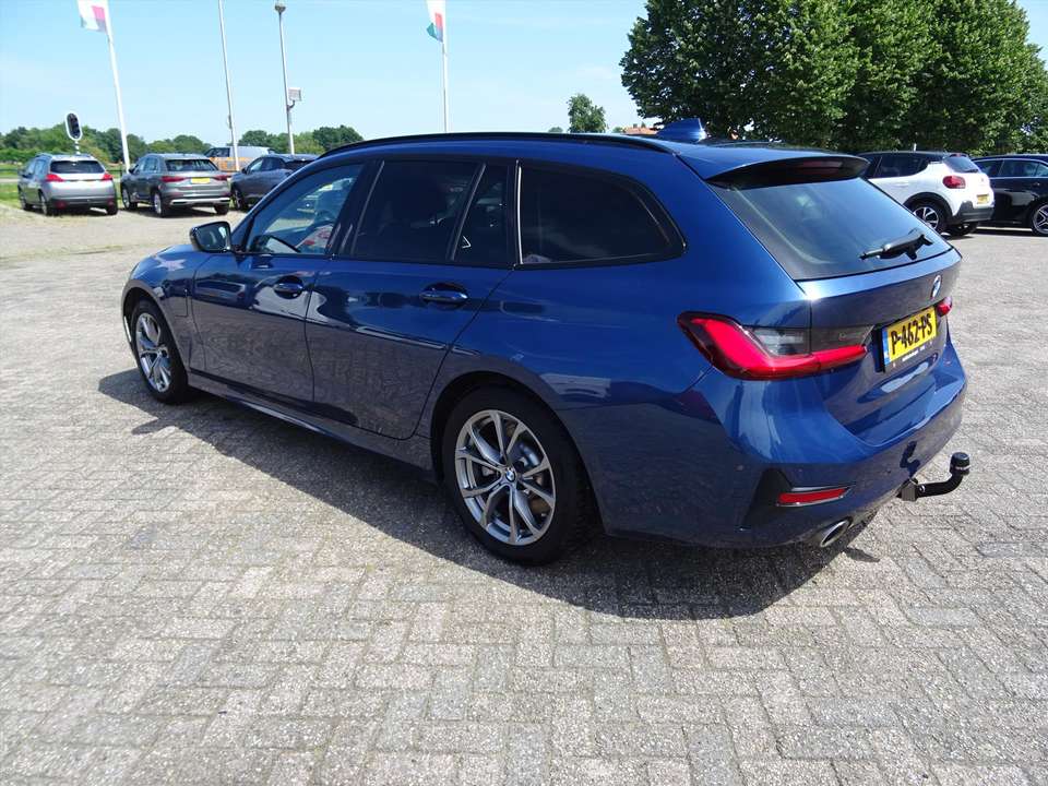 BMW 330 - Imagem 4