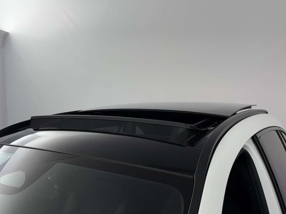 Mercedes-Benz GLA 200 - Imagem 18