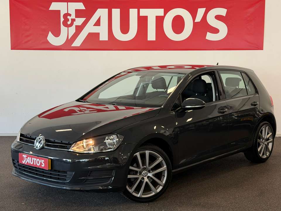 Volkswagen Golf - Imagem 1