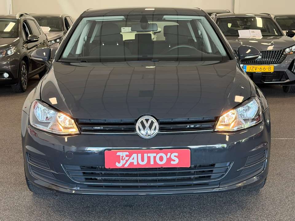 Volkswagen Golf - Imagem 8