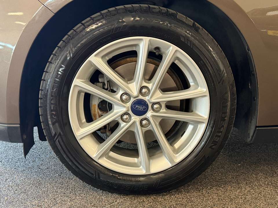 Ford Focus - Imagem 9