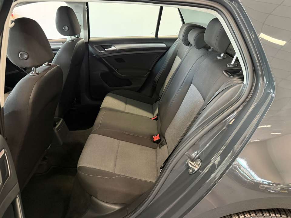 Volkswagen Golf - Imagem 11