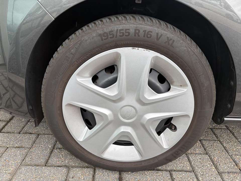 Ford Fiesta - Imagem 9