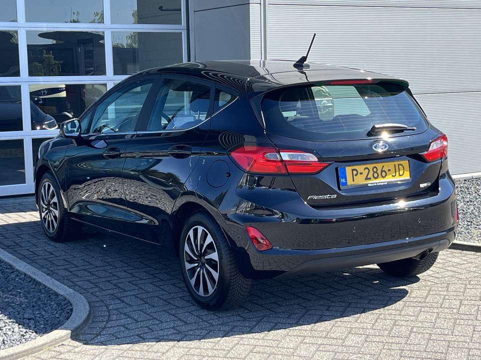 Ford Fiesta - Imagem 6