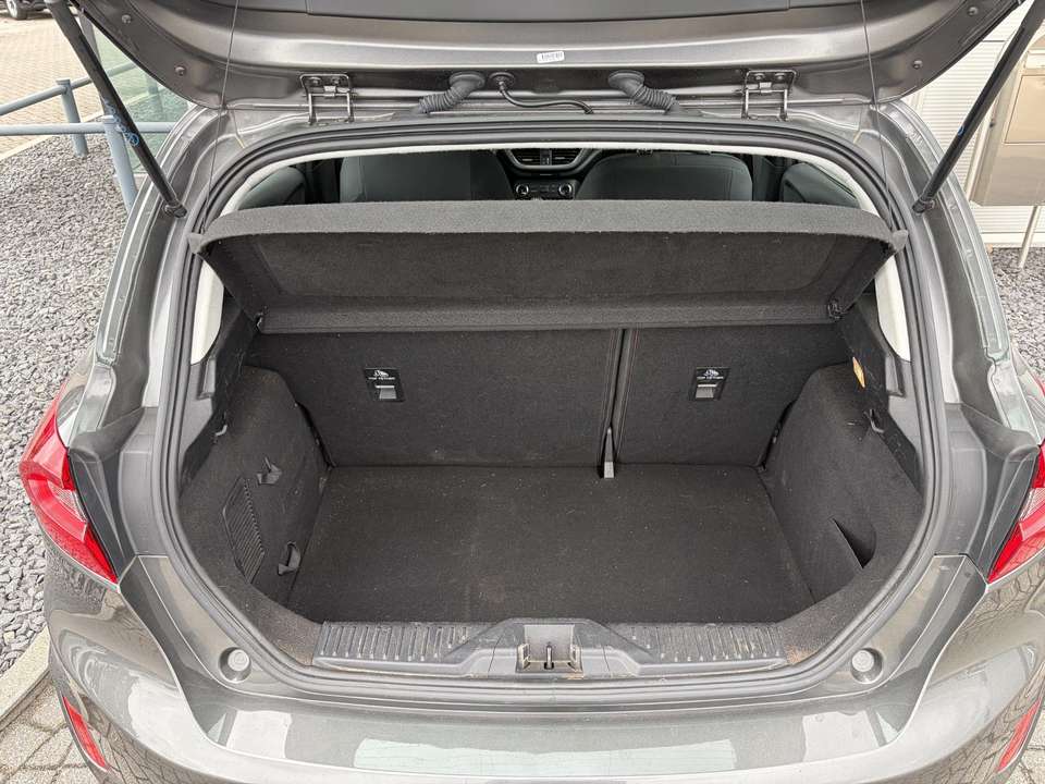 Ford Fiesta - Imagem 13