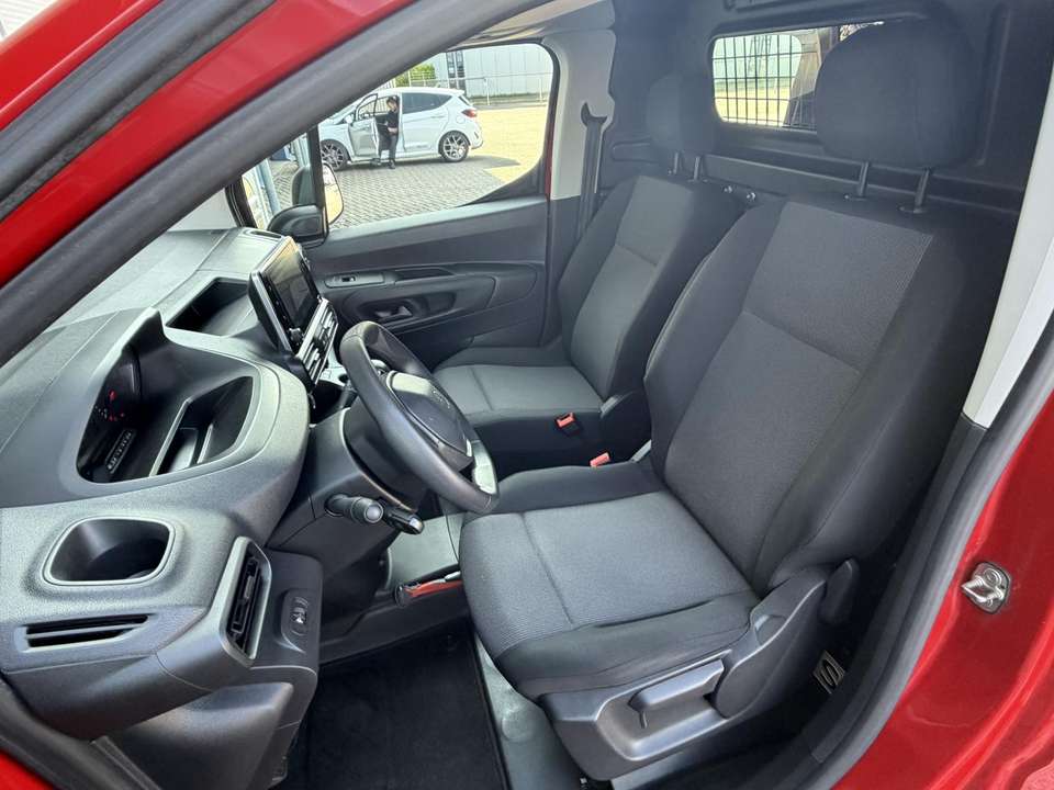 Peugeot Partner - Imagem 15