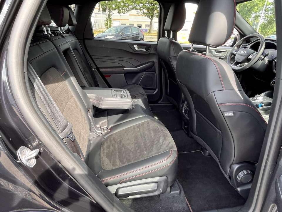 Ford Kuga - Imagem 14