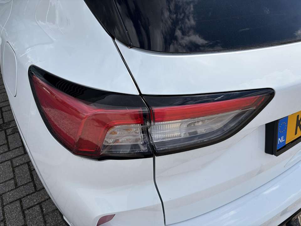 Ford Kuga - Imagem 14