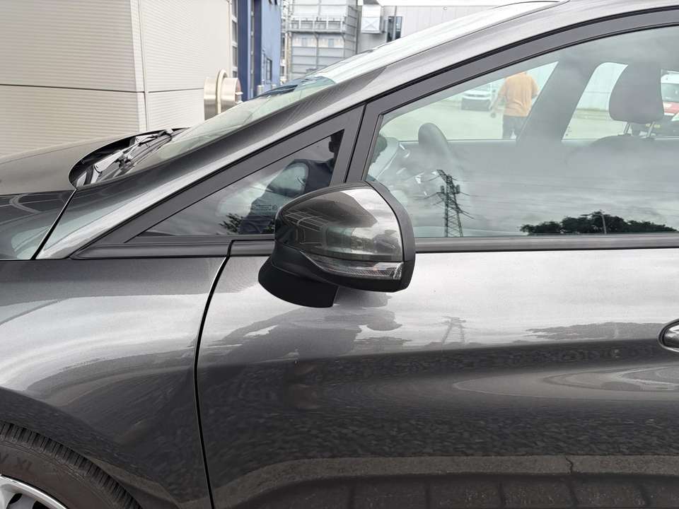 Ford Fiesta - Imagem 14