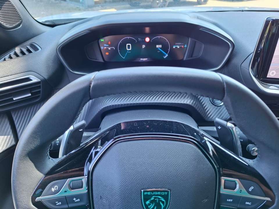 Peugeot 2008 - Imagem 8