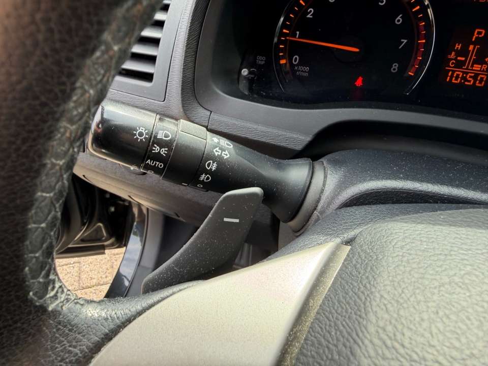 Toyota Avensis - Imagem 14