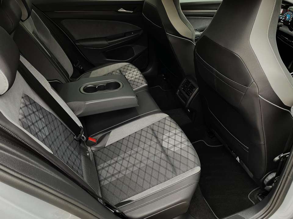 Volkswagen Golf - Imagem 15