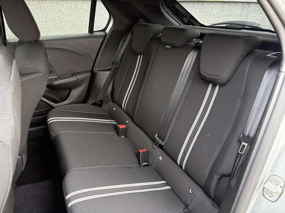 Opel Corsa - Imagem 11