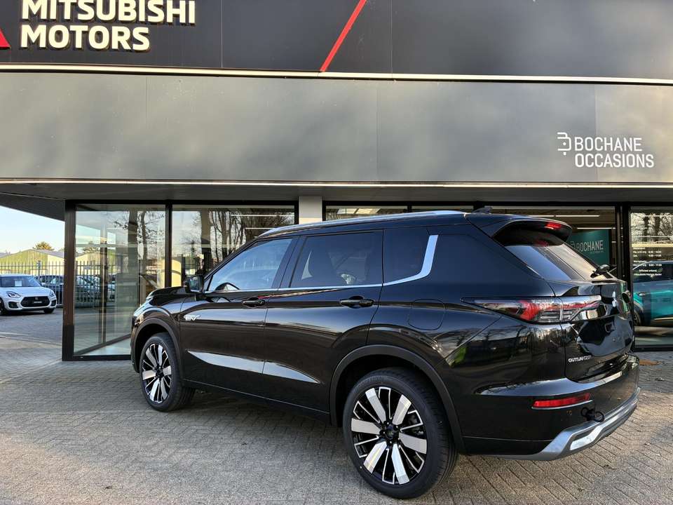 Mitsubishi Outlander - Imagem 3