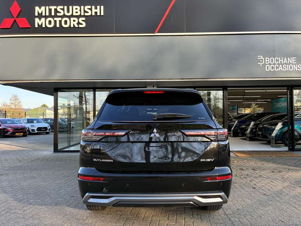 Mitsubishi Outlander - Imagem 4