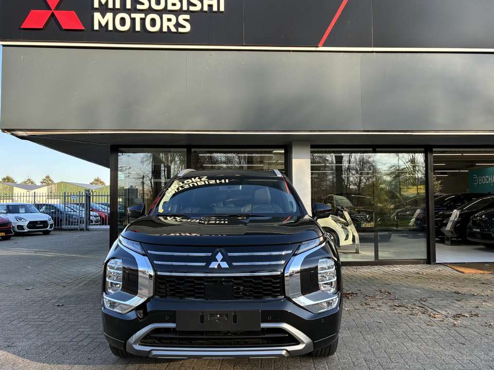 Mitsubishi Outlander - Imagem 8