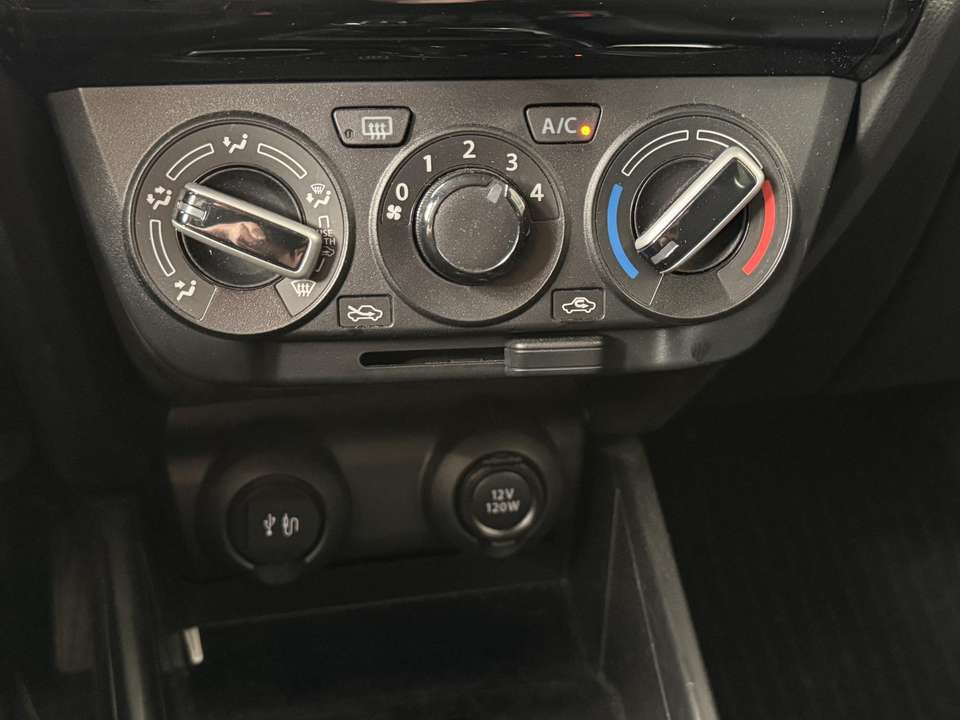 Suzuki Swift - Imagem 13