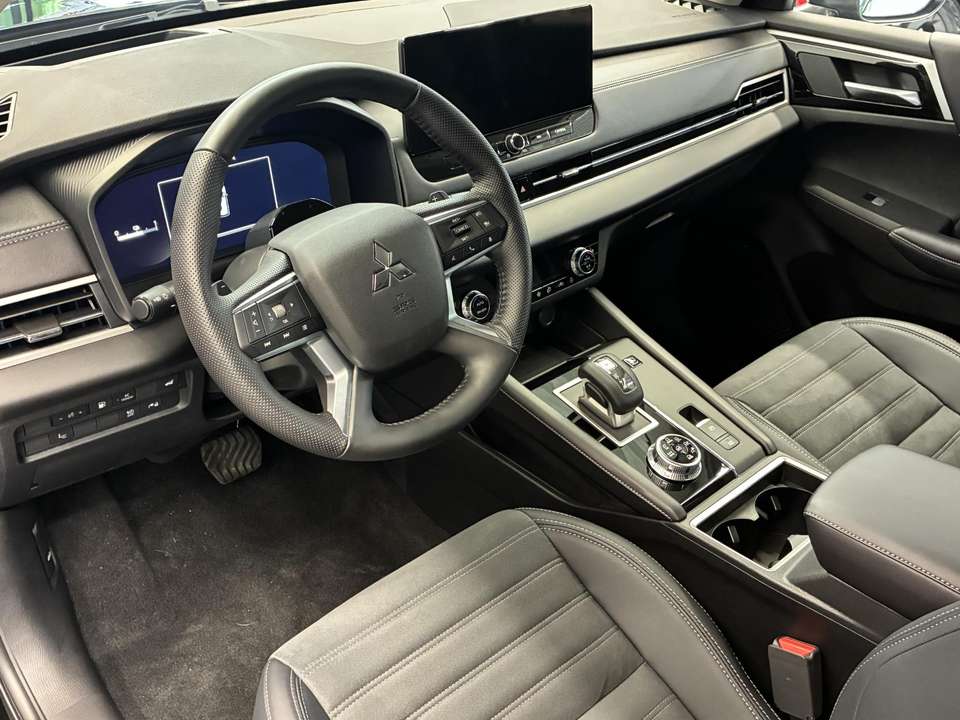 Mitsubishi Outlander - Imagem 9