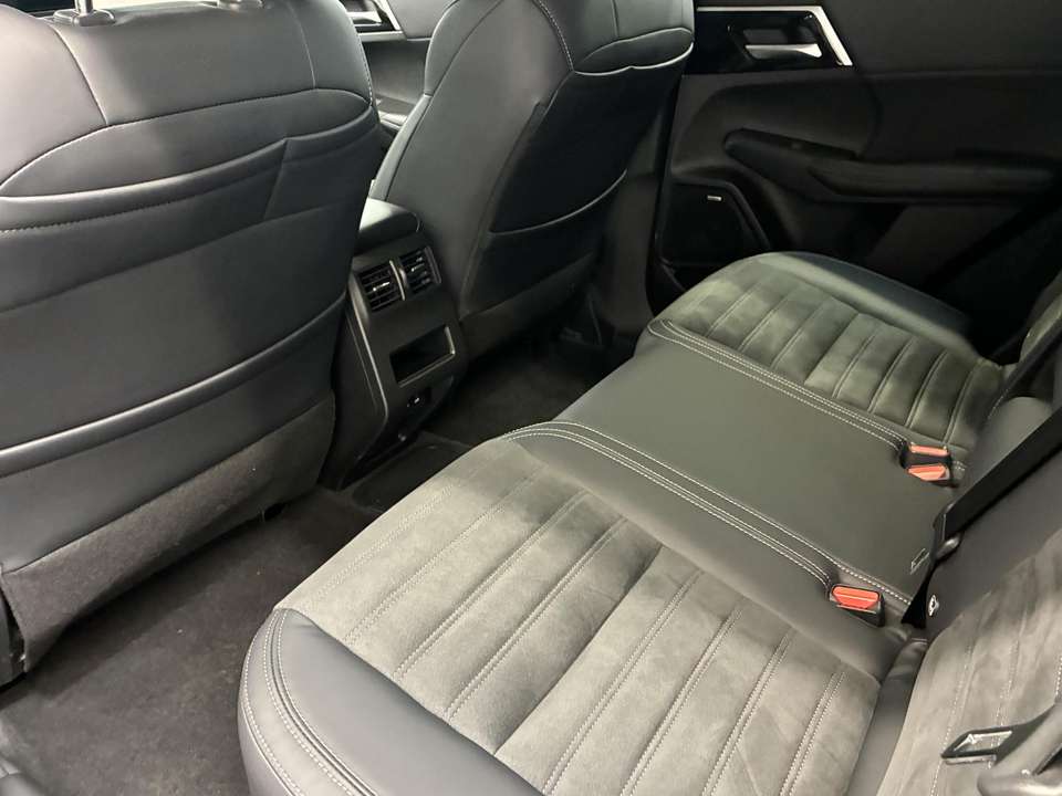 Mitsubishi Outlander - Imagem 13