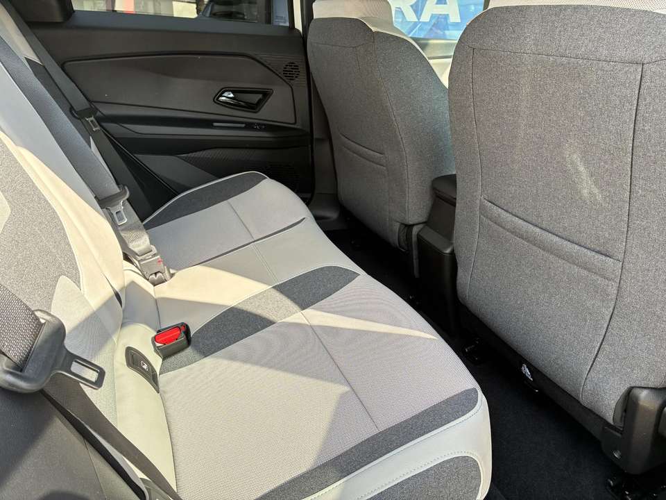 Nissan Micra - Imagem 17