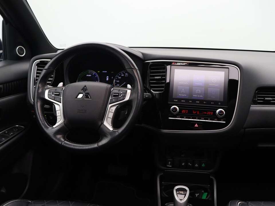 Mitsubishi Outlander - Imagem 6