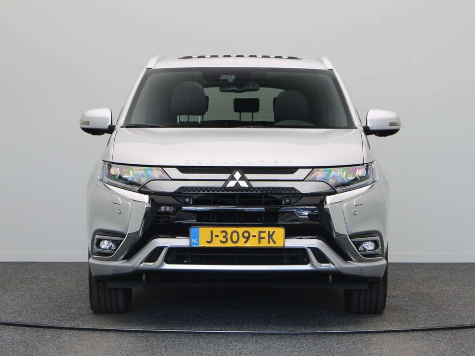 Mitsubishi Outlander - Imagem 7