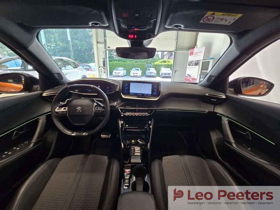 Peugeot 2008 - Imagem 12