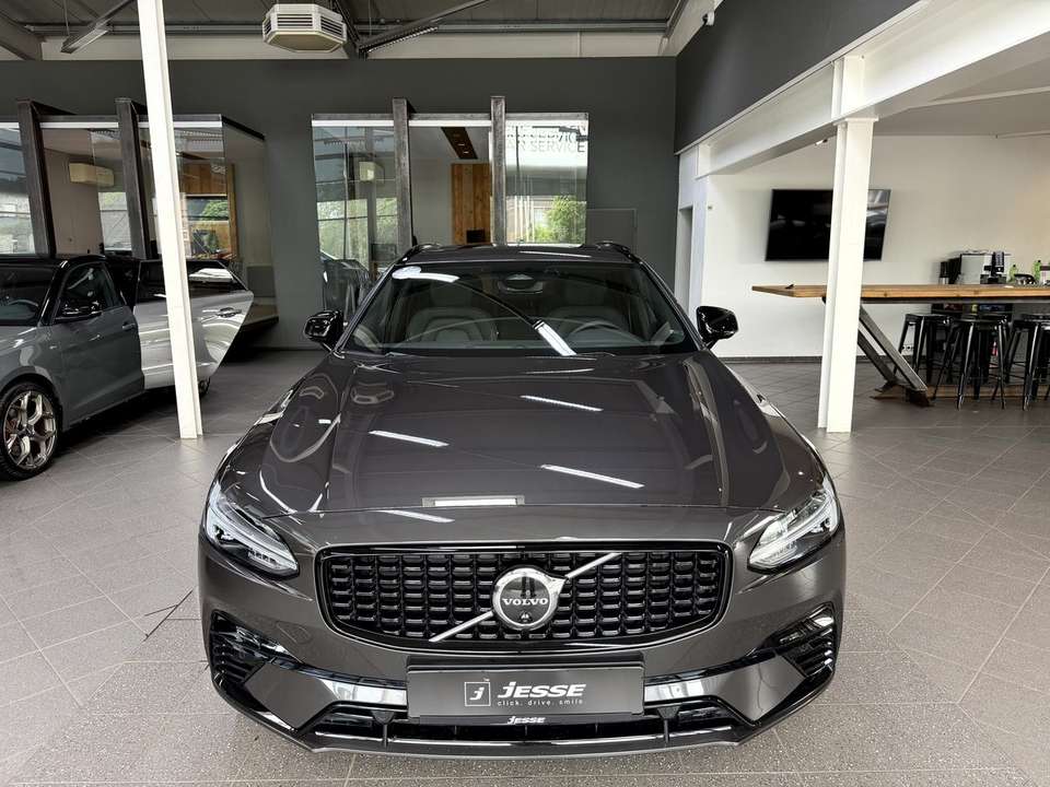 Volvo V90 - Imagem 2