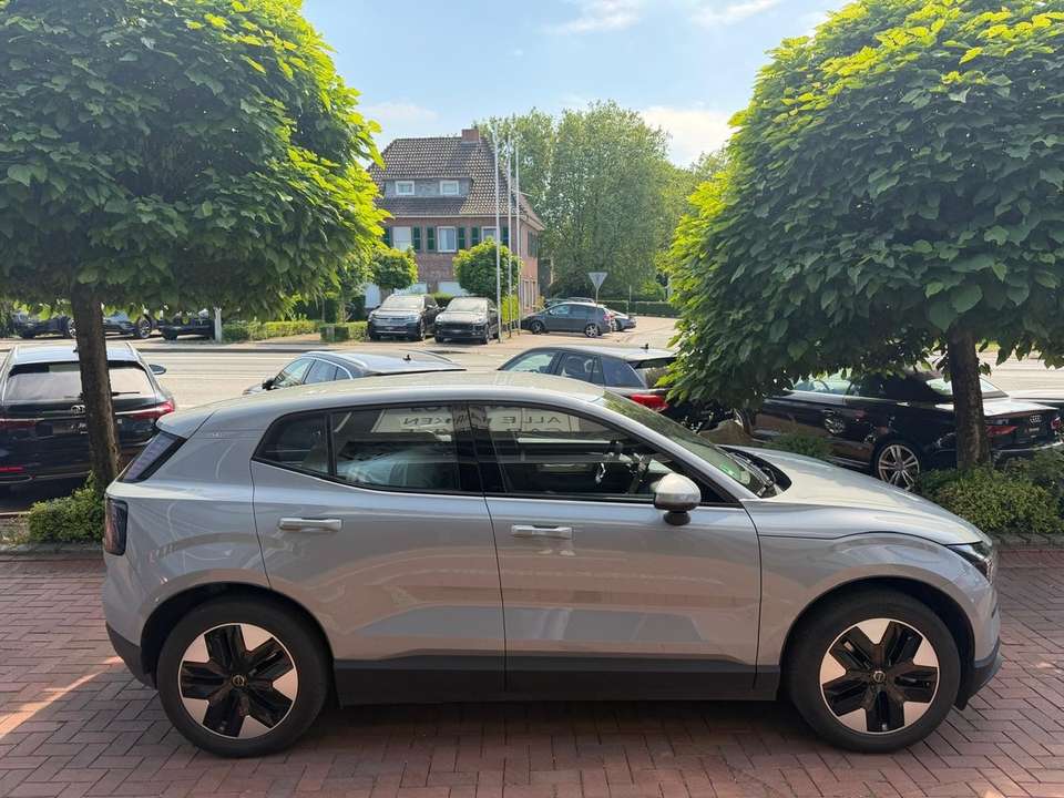 Volvo EX30 - Imagem 4