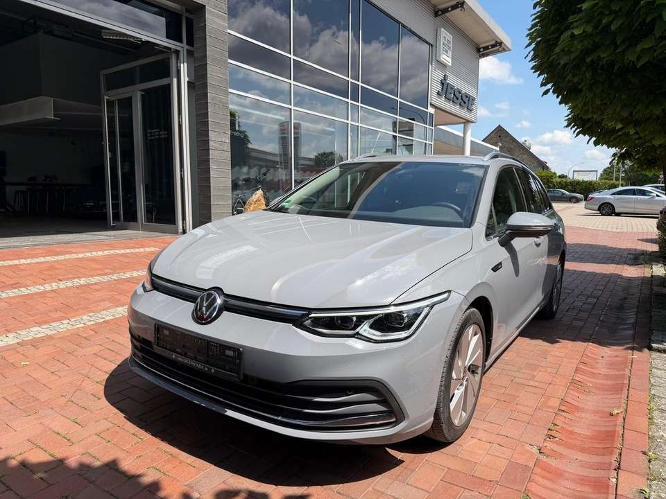 Volkswagen Golf - Imagem 1