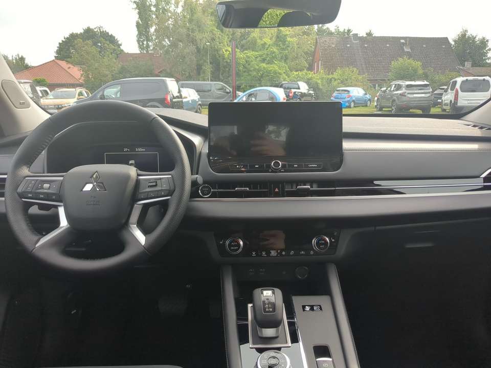 Mitsubishi Outlander - Imagem 6