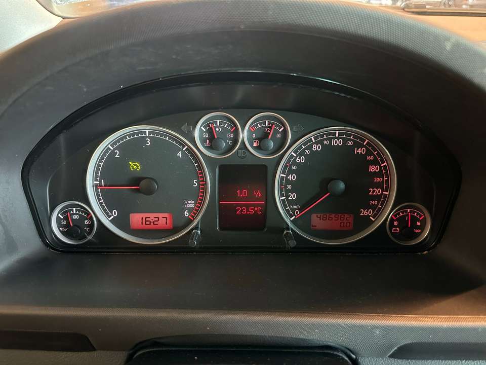 SEAT Alhambra - Imagem 16